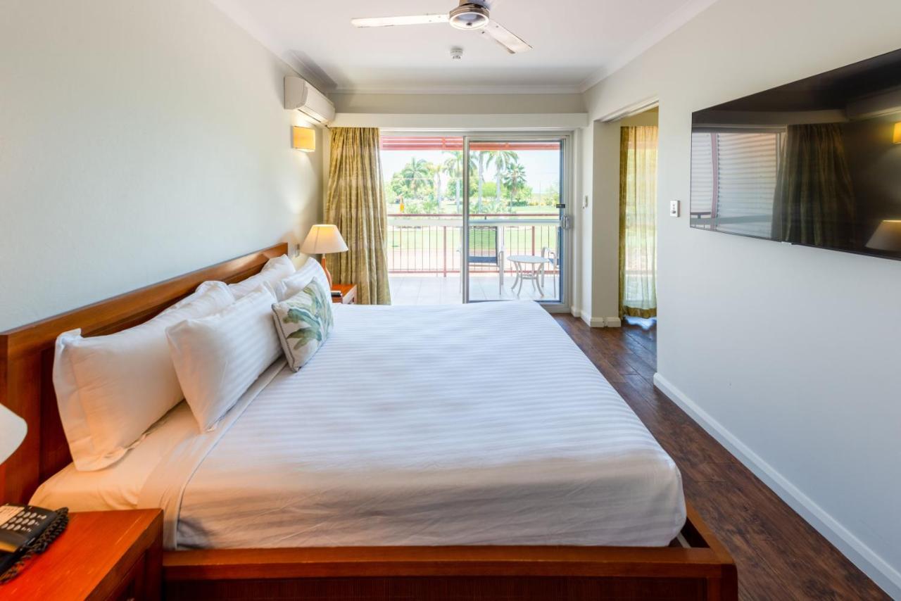 The Continental Hotel Broome Bagian luar foto