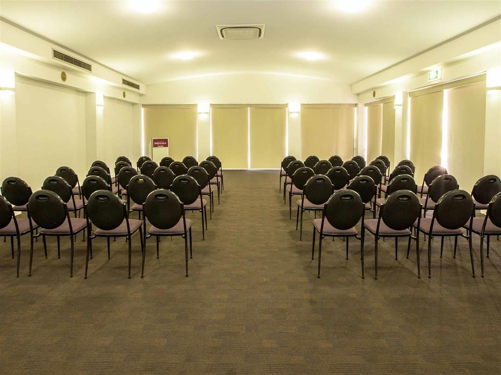 The Continental Hotel Broome Bagian luar foto