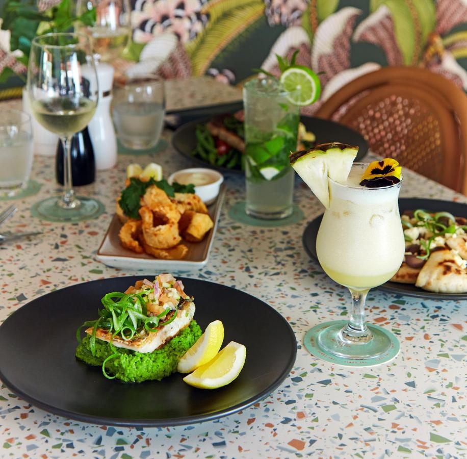 The Continental Hotel Broome Bagian luar foto