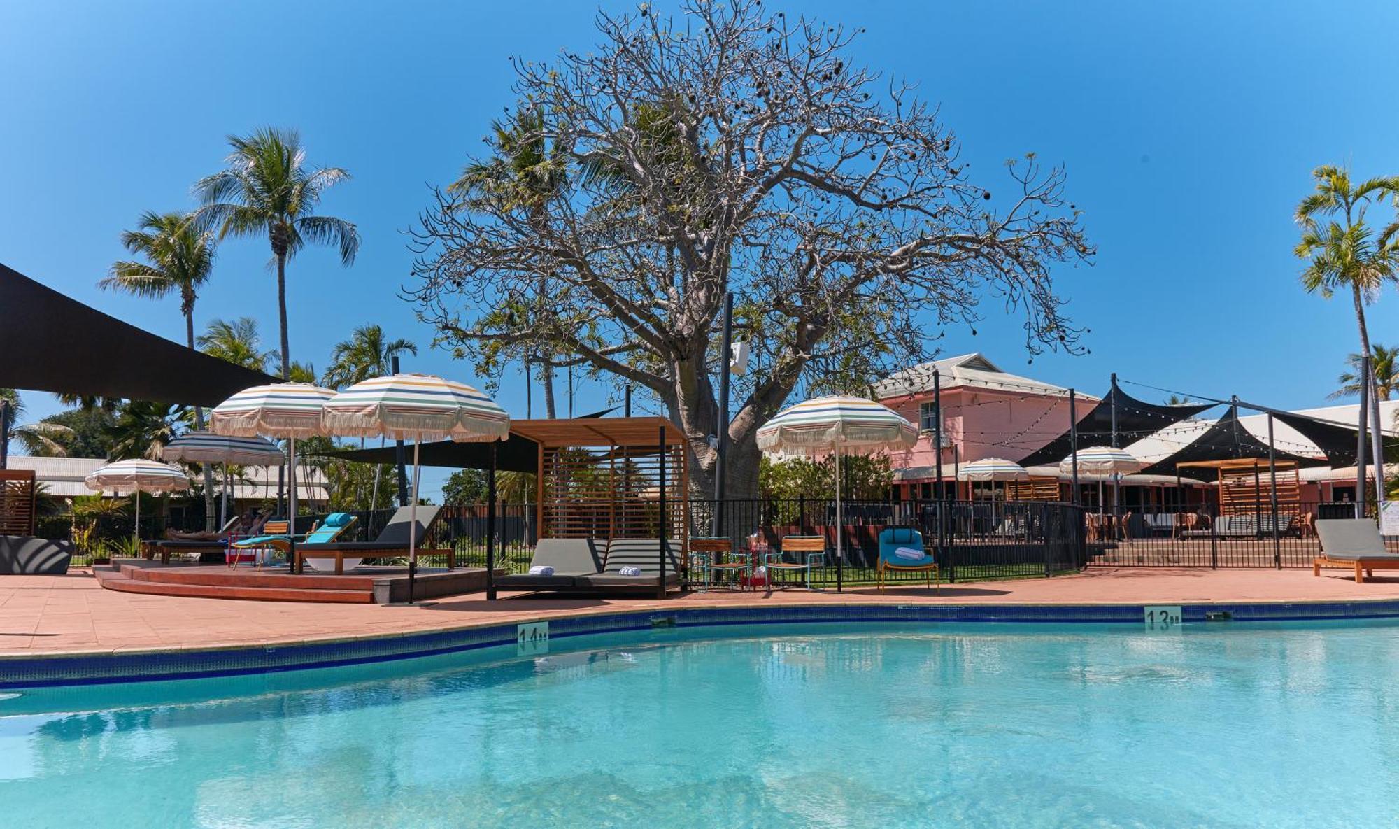 The Continental Hotel Broome Bagian luar foto