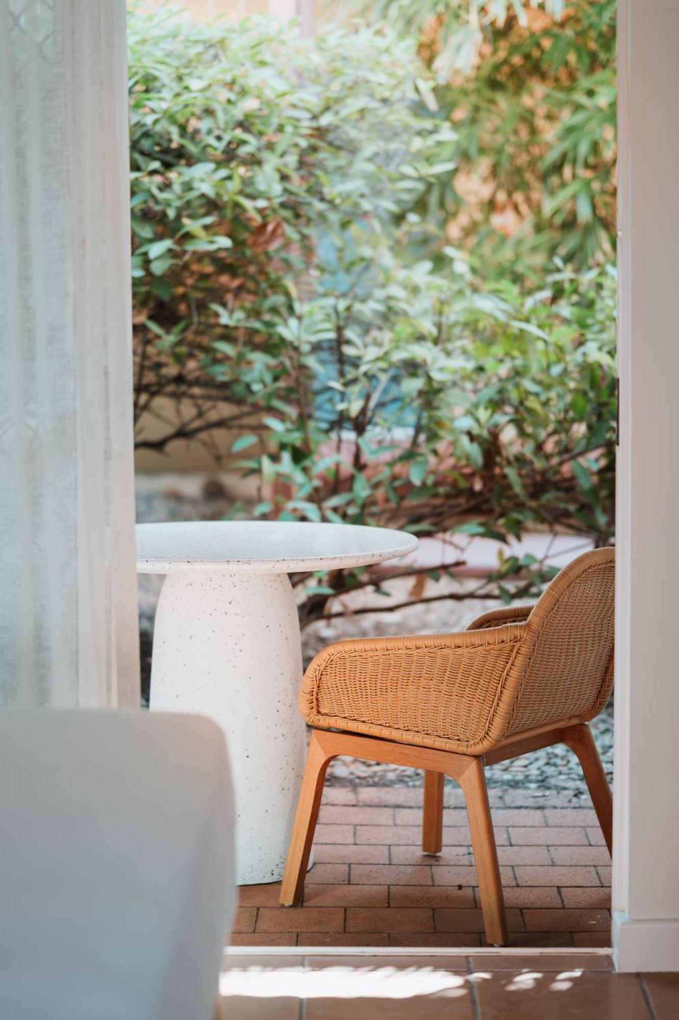 The Continental Hotel Broome Bagian luar foto